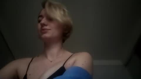 BeckiXJewelX online show from March 18, 2026, 12:19 pm