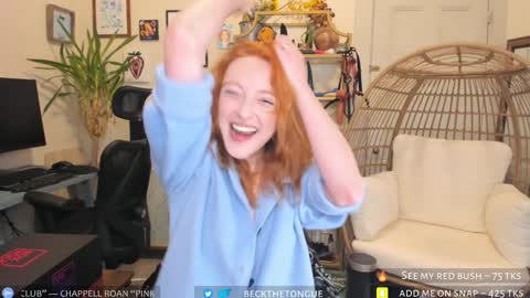 Snapshot of beckthetongue chatting on December 6, 2024, 11:03 pm Beck the tongue online show from December 6, 2024, 11:03 pm