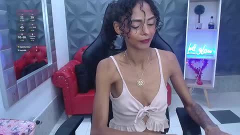 becky_lynch_102 online show from March 10, 2026, 1:05 pm