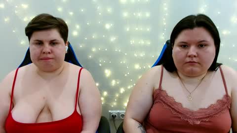 BeckyAndEllen online show from March 29, 2026, 10:21 pm