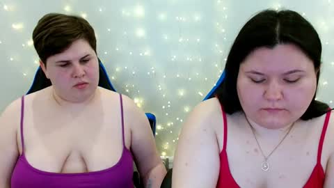 BeckyAndEllen online show from April 30, 2026, 12:44 pm