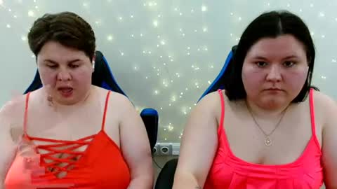 BeckyAndEllen online show from July 22, 2026, 10:34 pm