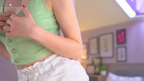 Snapshot of beckyissweetie chatting on May 14, 2026, 8:21 am beckyissweetie online show from May 14, 2026, 8:21 am