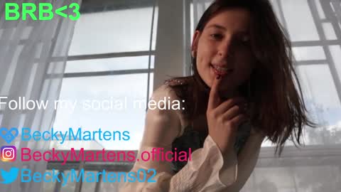 Snapshot of beckymartens chatting on January 19, 2025, 4:33 am BeckyMartens come join me on while im offline here online show from January 19, 2025, 4:33 am