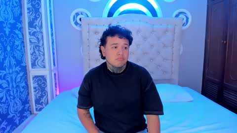 beele_and_evie online show from February 27, 2026, 7:58 pm