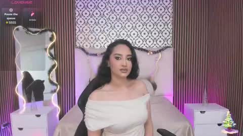 BELLA online show from November 23, 2025, 12:27 pm