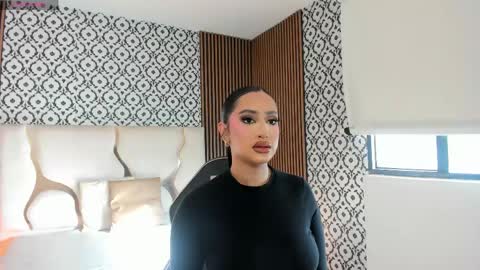 Snapshot of beella_tay1 chatting on May 15, 2026, 12:01 pm BELLA online show from May 15, 2026, 12:01 pm