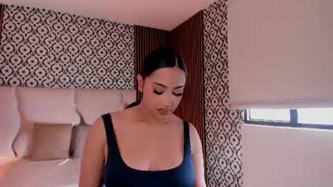 Snapshot of beella_tay1 chatting on July 28, 2026, 12:48 pm BELLA online show from July 28, 2026, 12:48 pm