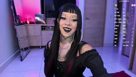 Snapshot of beelzebosss chatting on October 26, 2025, 11:31 pm Daniela ur fav living dead girl online show from October 26, 2025, 11:31 pm