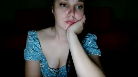Snapshot of behappy4self chatting on June 14, 2026, 6:32 pm fuckharddadyback online show from June 14, 2026, 6:32 pm