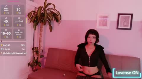Snapshot of bel_vamp chatting on April 6, 2026, 4:32 am bel_vamp online show from April 6, 2026, 4:32 am