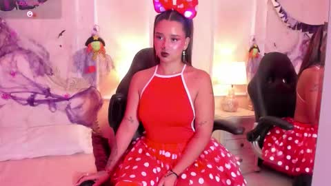 Snapshot of belajones chatting on October 31, 2025, 4:13 am Bela online show from October 31, 2025, 4:13 am