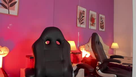 Snapshot of belajones chatting on November 2, 2025, 3:47 pm Bela online show from November 2, 2025, 3:47 pm