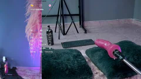 Snapshot of belami_blake chatting on June 6, 2026, 5:01 am belami_blake online show from June 6, 2026, 5:01 am