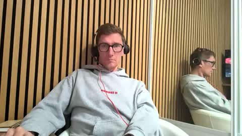 Snapshot of belami_france chatting on January 10, 2026, 12:40 pm SexFriendFrance online show from January 10, 2026, 12:40 pm