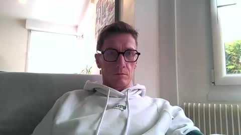 Snapshot of belami_france chatting on February 19, 2026, 2:02 pm SexFriendFrance online show from February 19, 2026, 2:02 pm