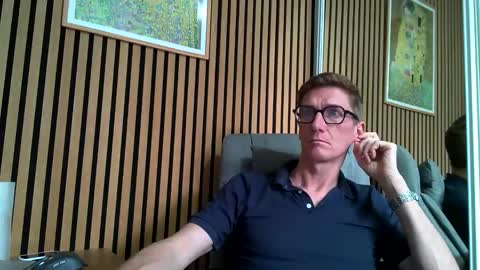 Snapshot of belami_france chatting on March 22, 2026, 4:32 pm SexFriendFrance online show from March 22, 2026, 4:32 pm