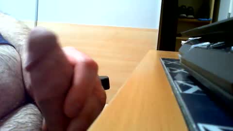 belgianfatcock online show from June 2, 2026, 8:22 pm