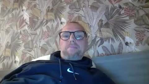 Snapshot of belgianordenary chatting on December 16, 2024, 6:16 pm belgianordenary online show from December 16, 2024, 6:16 pm