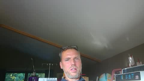 Snapshot of belgianordenary chatting on October 9, 2025, 3:21 pm belgianordenary online show from October 9, 2025, 3:21 pm