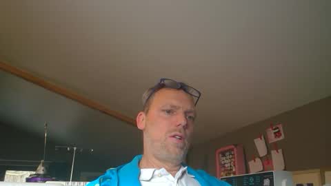 Snapshot of belgianordenary chatting on February 17, 2026, 2:35 pm belgianordenary online show from February 17, 2026, 2:35 pm