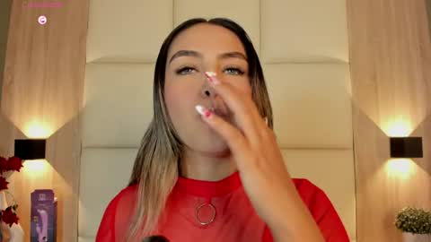 Bella cam online show from July 15, 2026, 7:08 pm