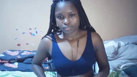 Snapshot of bella307697 chatting on November 13, 2025, 5:34 pm Bella online show from November 13, 2025, 5:34 pm