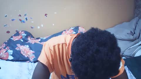 Snapshot of bella307697 chatting on November 27, 2025, 11:12 am Bella online show from November 27, 2025, 11:12 am