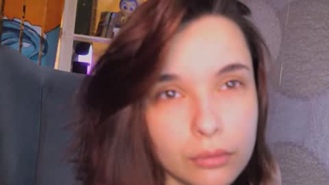 Snapshot of bella_alita chatting on October 9, 2025, 8:29 pm lita online show from October 9, 2025, 8:29 pm