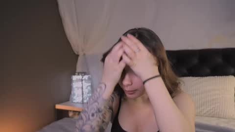 Snapshot of bella_alita chatting on February 18, 2026, 8:16 pm lita online show from February 18, 2026, 8:16 pm