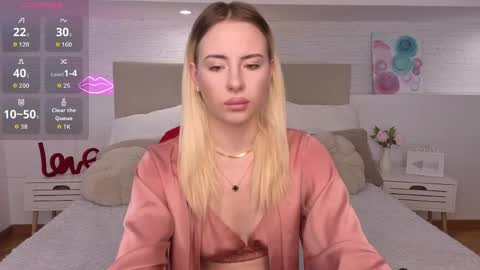 Snapshot of bella_crazyy chatting on May 13, 2026, 9:11 pm Bella online show from May 13, 2026, 9:11 pm