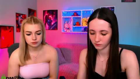 Bella online show from May 24, 2026, 9:25 am