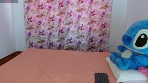 bella_gentle online show from February 7, 2026, 12:09 pm