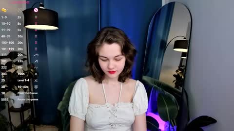 Bella online show from March 15, 2026, 7:25 am