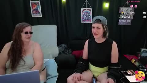 Snapshot of bella_james_1988 chatting on November 12, 2025, 4:40 pm Bella James online show from November 12, 2025, 4:40 pm