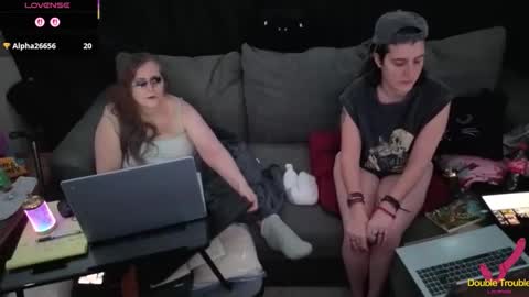 Snapshot of bella_james_1988 chatting on January 17, 2026, 5:27 pm Bella James online show from January 17, 2026, 5:27 pm