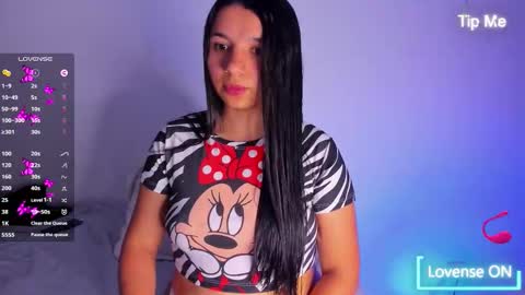 Snapshot of bella_jone chatting on October 30, 2025, 8:31 pm isabella online show from October 30, 2025, 8:31 pm