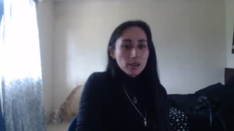 Snapshot of bella_luna34 chatting on May 12, 2026, 3:31 pm bella_luna34 online show from May 12, 2026, 3:31 pm