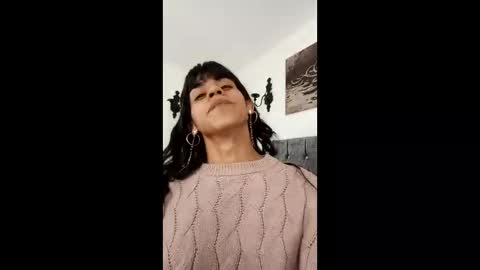 Bella online show from January 5, 2026, 11:41 pm