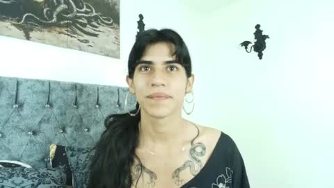 Bella online show from July 17, 2026, 11:20 pm