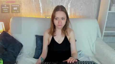 Linda Bella online show from May 25, 2026, 12:38 am