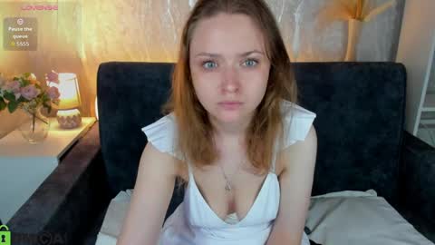 Linda Bella online show from June 8, 2026, 12:58 am