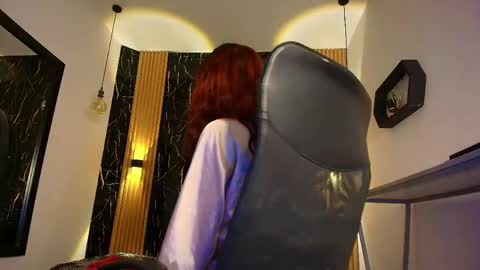     online show from May 10, 2026, 8:25 pm