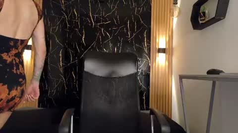     online show from June 20, 2026, 8:44 pm