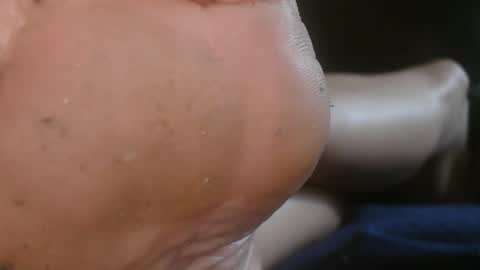 Snapshot of bella_sexy_feet chatting on February 26, 2025, 11:26 pm bella_sexy_feet online show from February 26, 2025, 11:26 pm