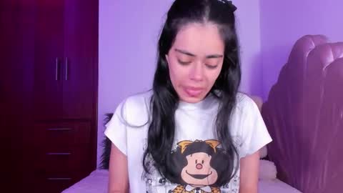 Valeria Model Independent online show from March 7, 2026, 5:04 am