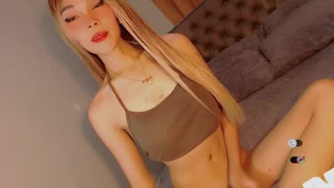 Bella online show from February 17, 2026, 4:20 am