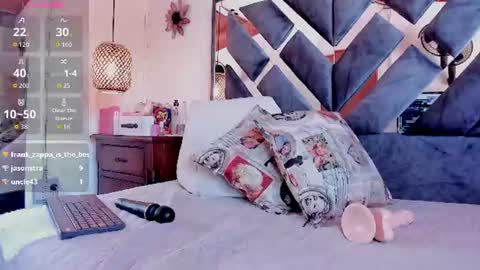Snapshot of bella_volup chatting on July 28, 2026, 4:39 pm bella_volup online show from July 28, 2026, 4:39 pm