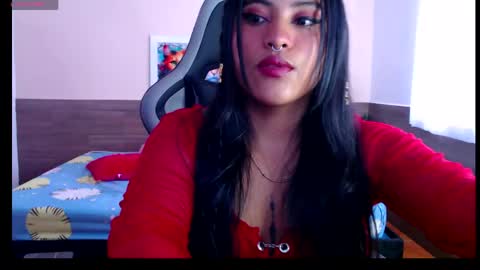 bella_warzon online show from April 22, 2026, 8:10 pm