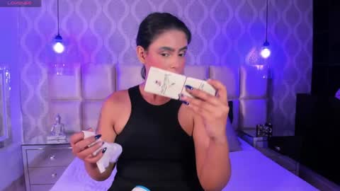 Snapshot of bellaagrace chatting on June 7, 2026, 4:05 am bellaagrace online show from June 7, 2026, 4:05 am